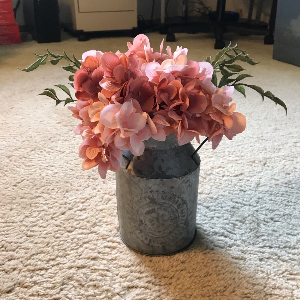 Galvanized Milk Can Flower Decor Arrangement
